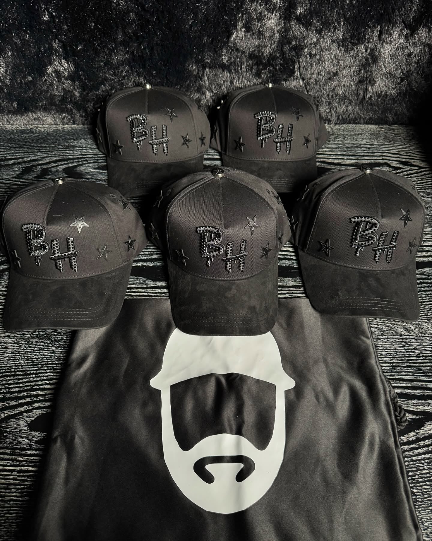 El Barbas Hats “BLACKOUT STATS” ✨🖤