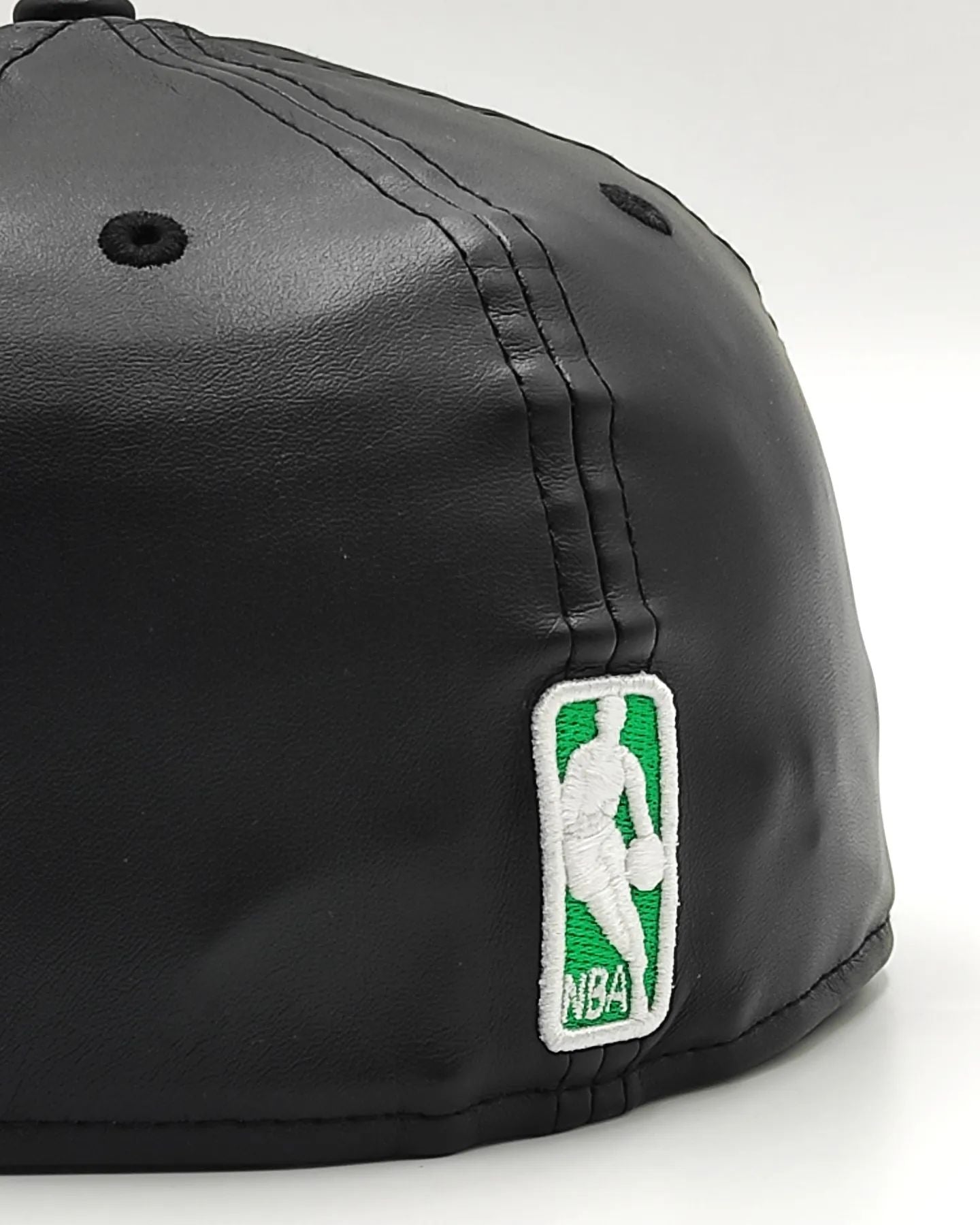 GORRA NEW ERA BOSTON CELTICS 59FIFTY VER,CUERO