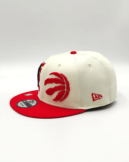 Toronto Raptors New Era 2022 NBA Draft 9FIFTY Gorra Ajustable Snapback – Crema/Rojo