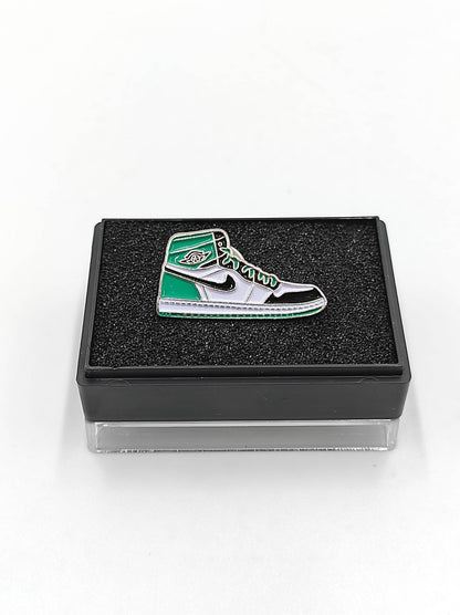 Pin metálico nike