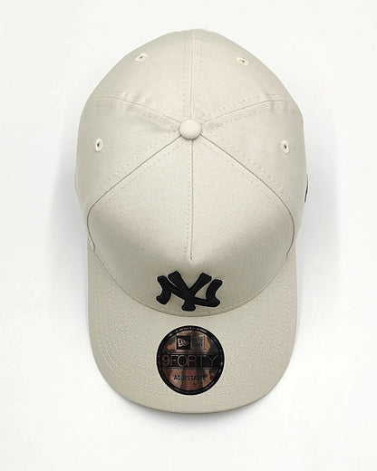 New Era New York Yankees 9Forty Aframe beige