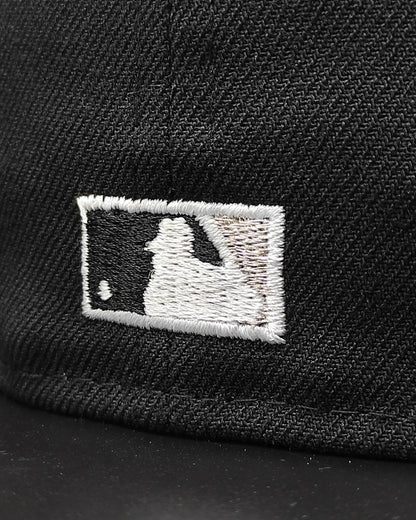New Era 59Fifty Oakland Athletics 50th Anniversary Patch Alternate Hat - Black, Metallic Silver