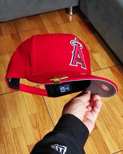 Los Angeles Angels Gray Bottom City Art Side Patch New Era 9Fifty Snapback - Red
