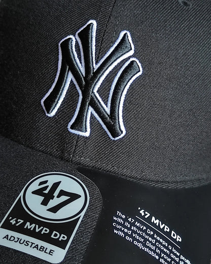 47brand New York Yankees cold zone snapback