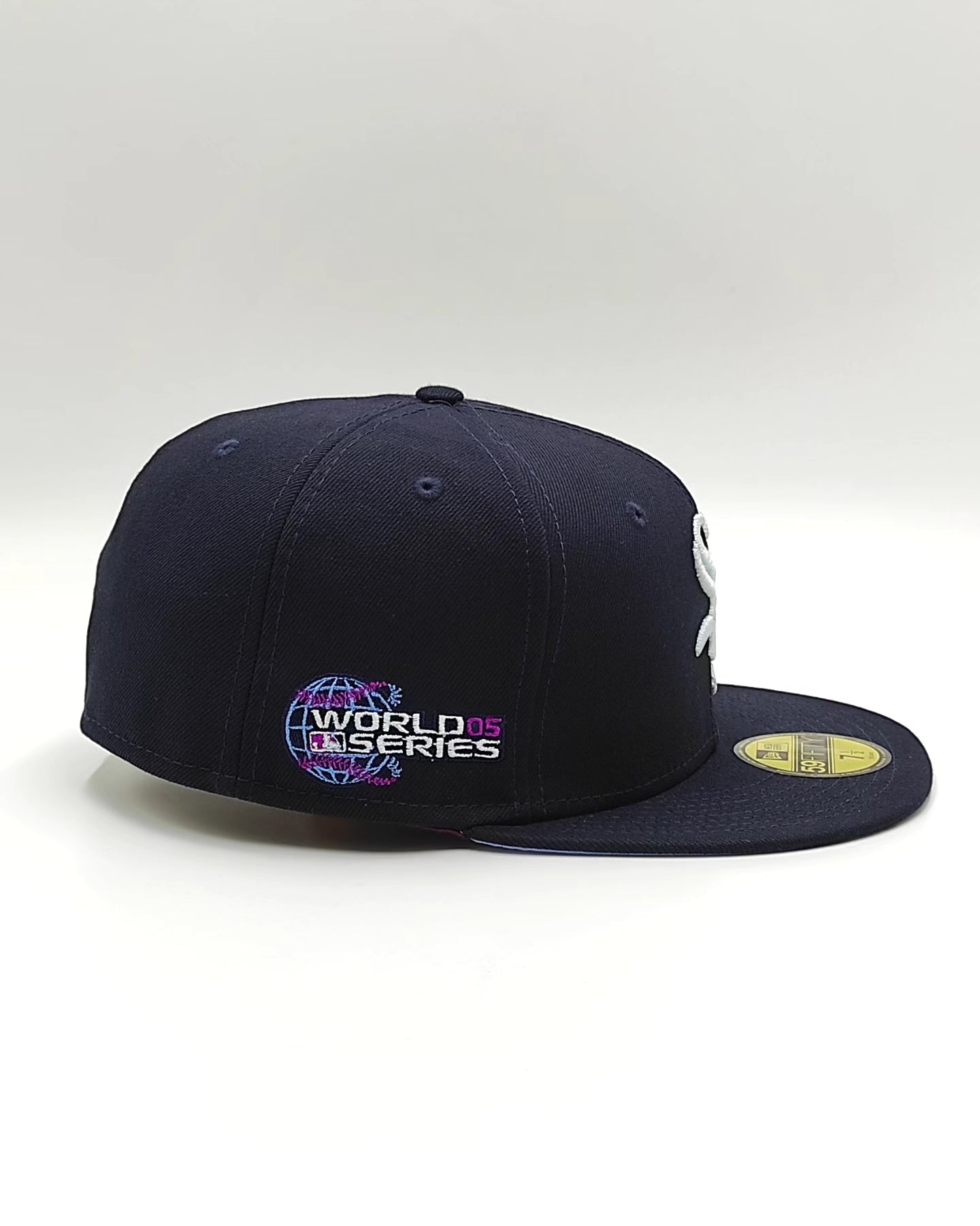 New Era 59fifty silk icys chicago white sox 2005 world series patch hat - navy
