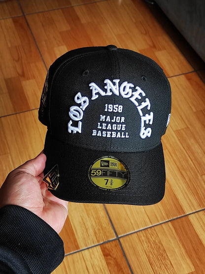 New Era Los Angeles Dodgers SKULL 💀 Chrome Black edition 59fifty fitted