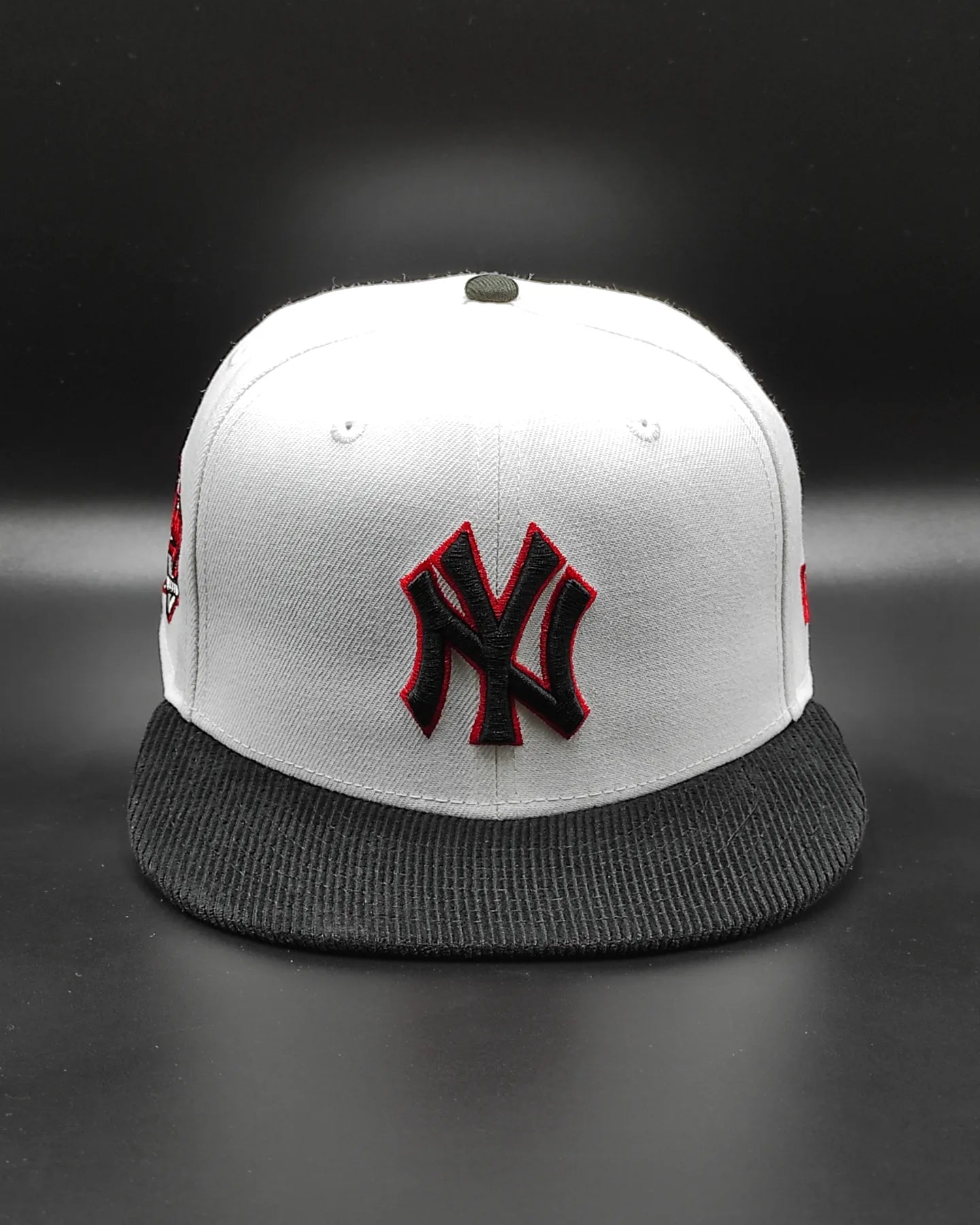 New Era New York Yankees black red 59 fifty