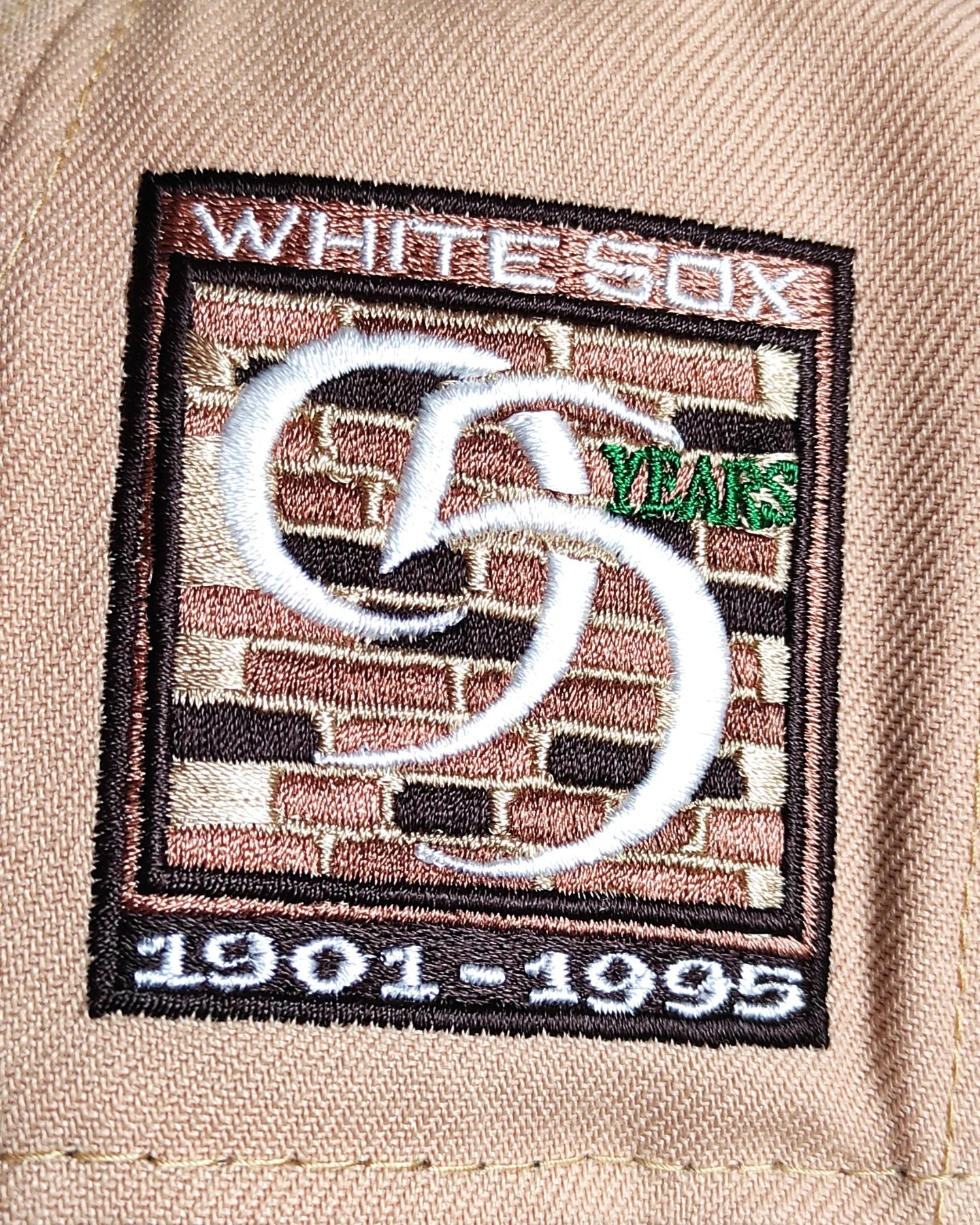 New Era Chicago White Sox 95th Years  Edition 9Fifty Snapback Hat