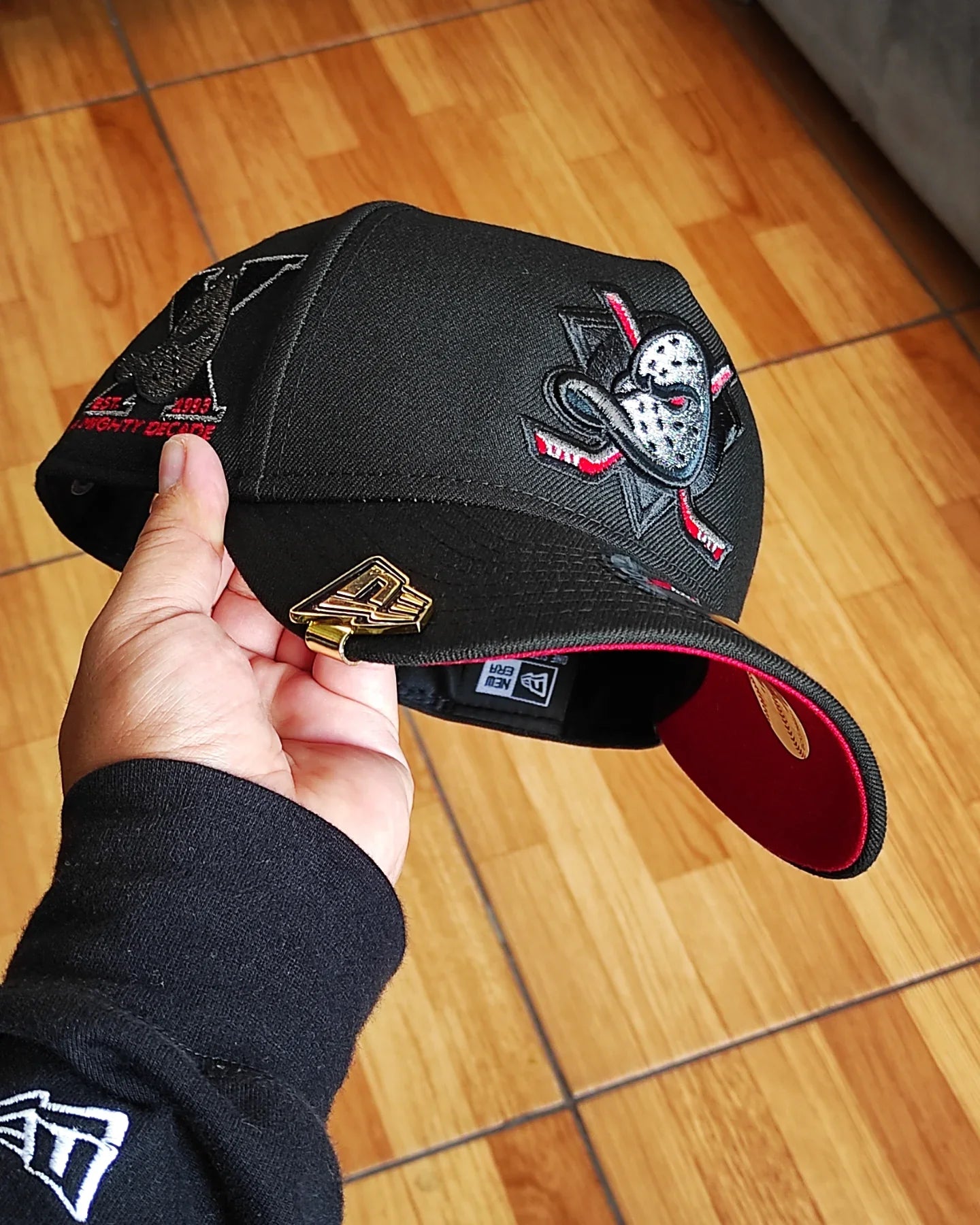 New Era Anaheim Ducks 10th Anniversary Metallic Blackout Red Edition 9Forty A Frame Snapback