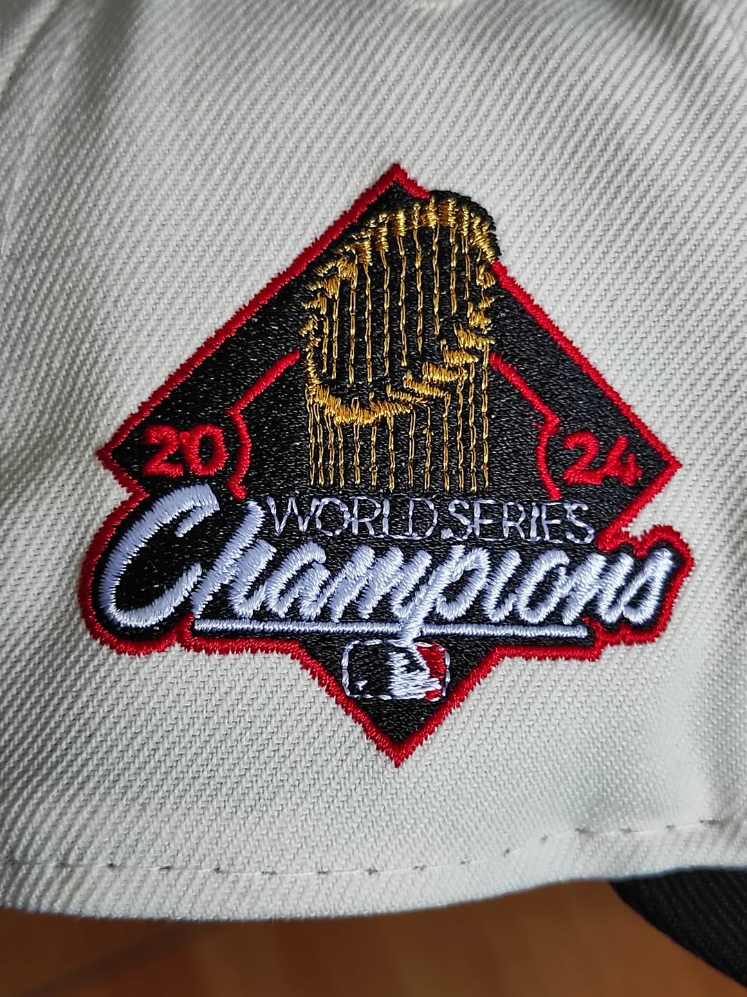 Los Angeles Dodgers Chrome Black 2 Tone 2024 World Series Champions SP 9Fifty A-Frame Snapback