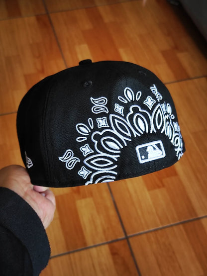 New era new York Yankees paisley black 59FIFTY