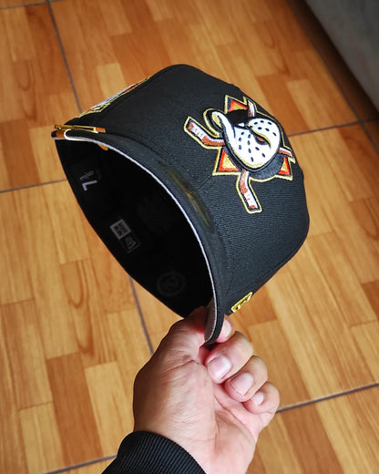 New Era Anaheim Ducks 30th Anniversary BLACK Edition 59Fifty Fitted