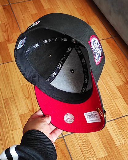 New Era New York Yankees Subway Series 2009 Black and Red Edition 59Fifty Fitted Hat