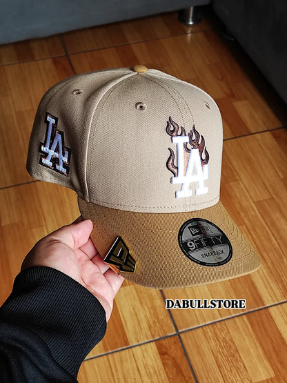 New Era Los Angeles Dodgers flame 🔥two Tone Brown light  9FIFTY snapback
