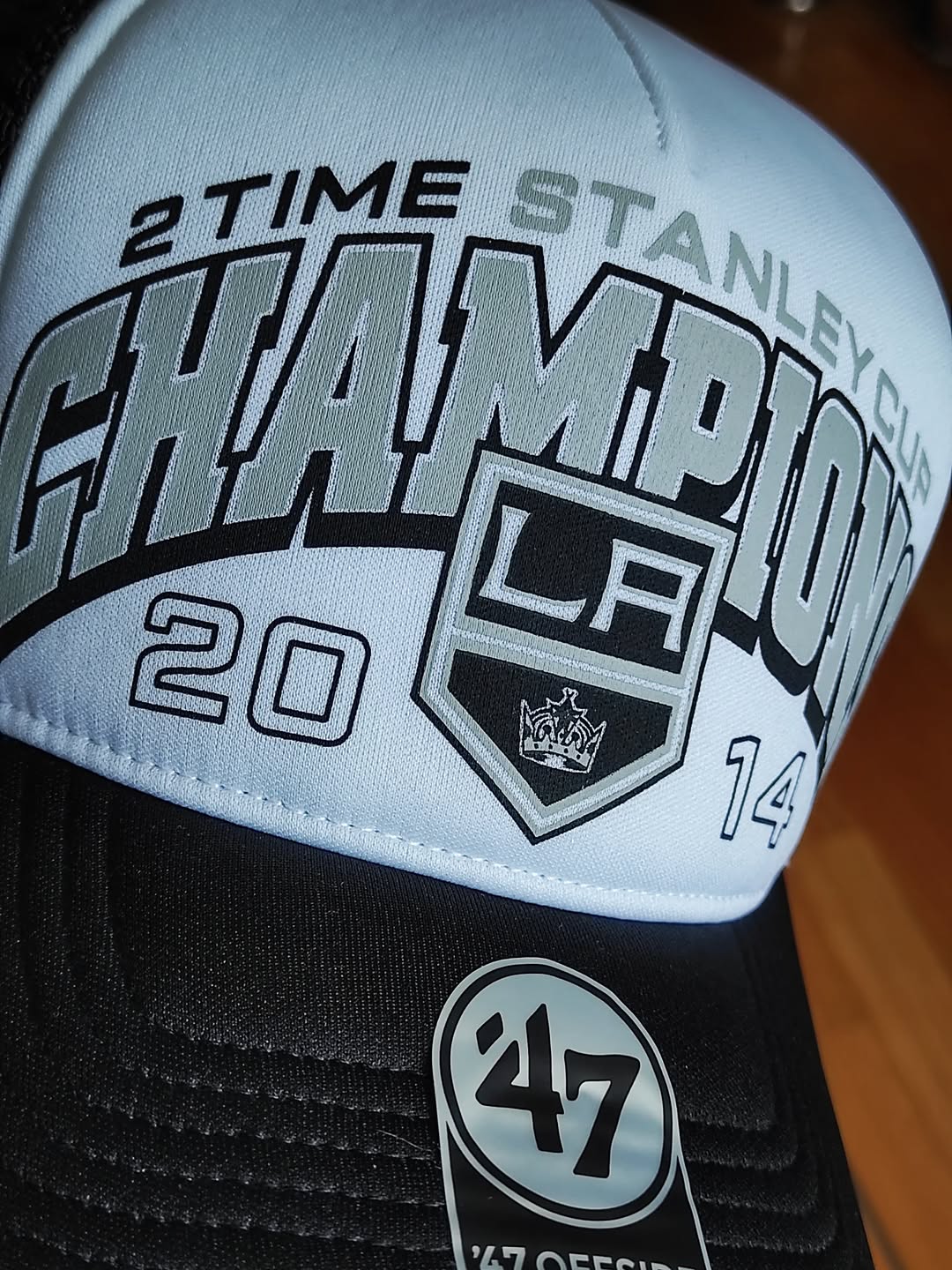 47Brand Los Angeles Kings vintage 2014 Stanley cup black foam Trucker Snapback