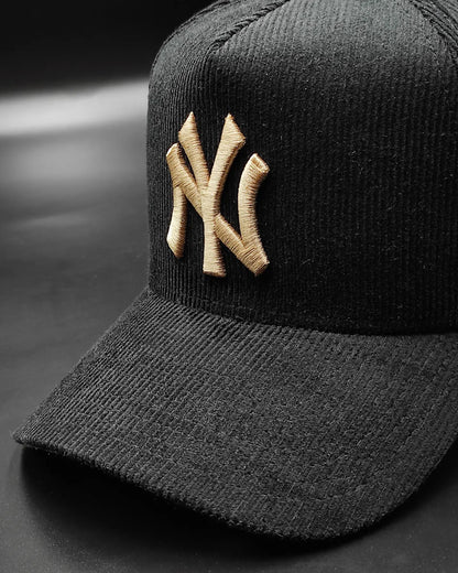 New Era New York Yankees "Corduroy Black" 9 Forty A-FRAME snapback