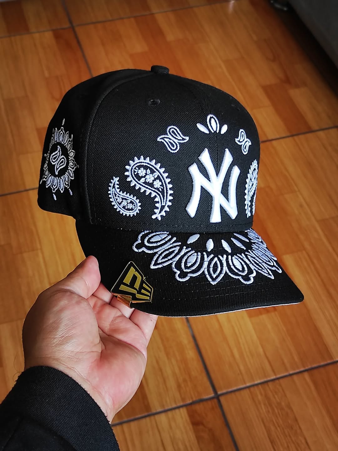 New era new York Yankees paisley black 59FIFTY