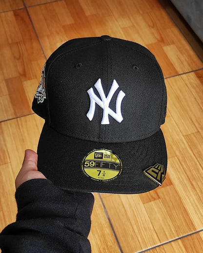 New Era New York Yankees World series 1999 black / pink  59fifty fitted