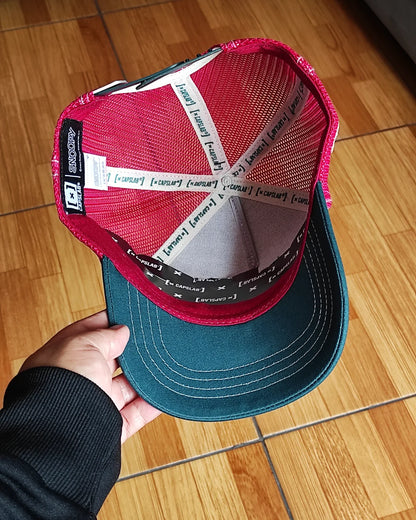 CAPSLAB peanuts Snoopy white red green trucker snapback hat
