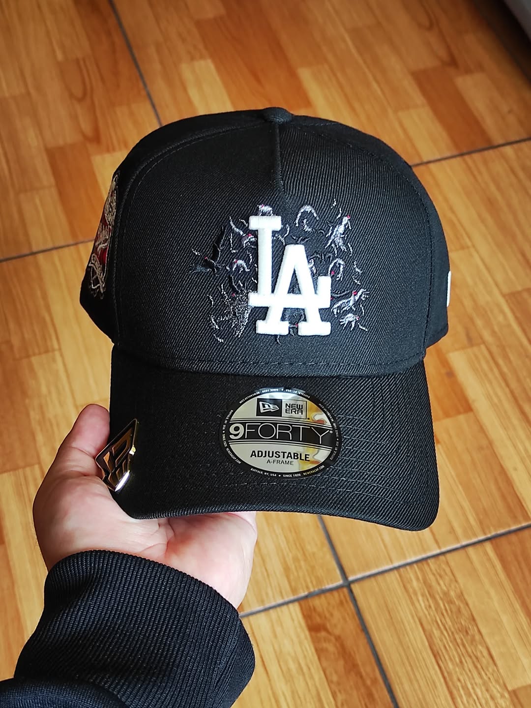 New Era Los Angeles Dodgers 40th aniversario 9Forty A Frame Snapback glow 🔦 brilla en la oscuridad