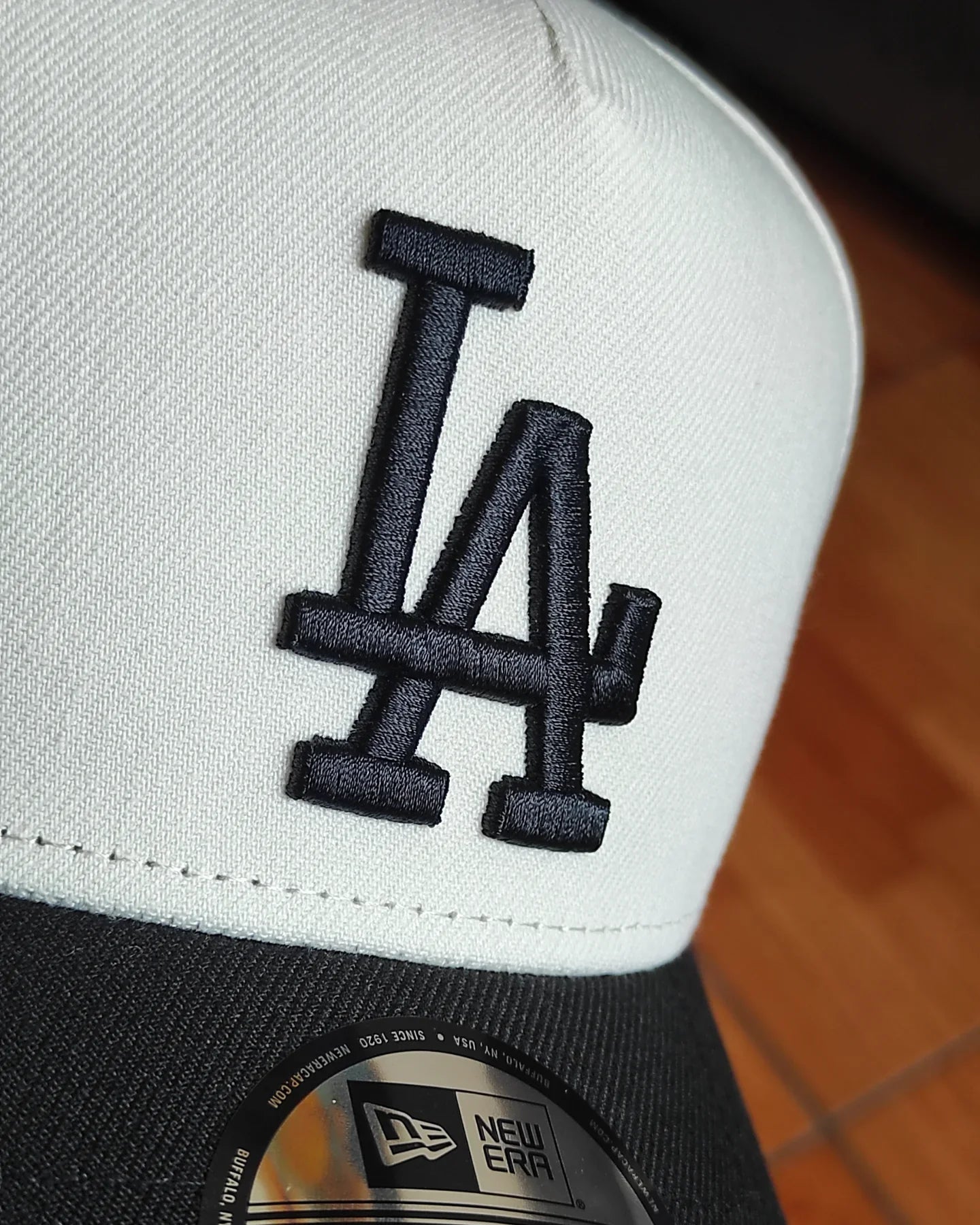 New Era Los Angeles Dodgers Chrome black  9 FORTY A-FRAME
