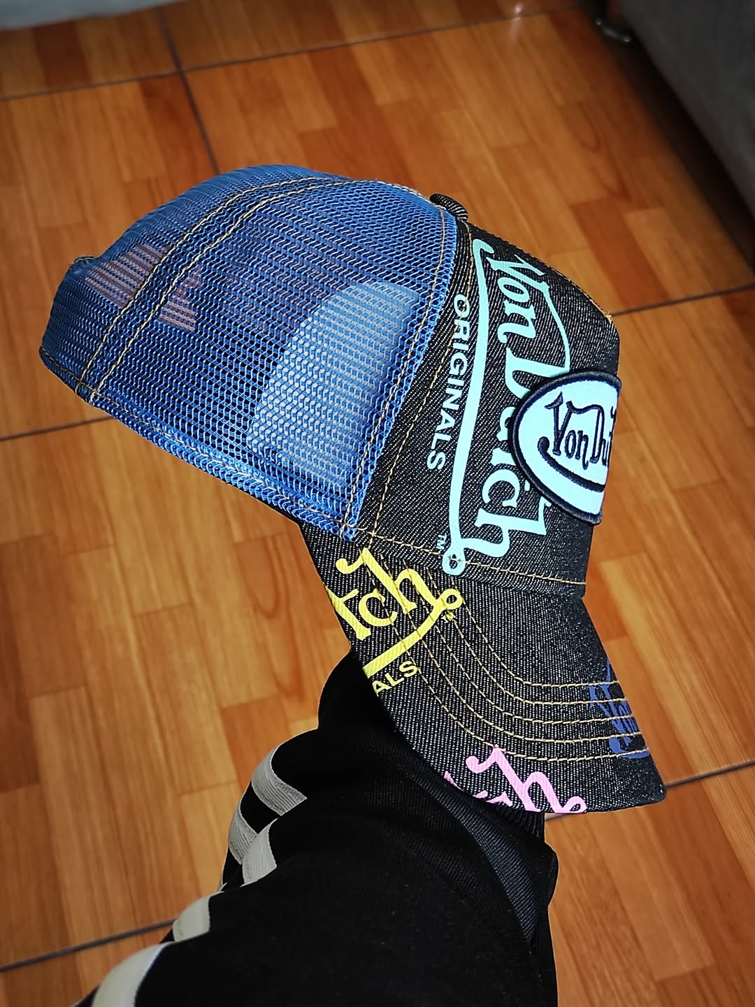 Gorra Con Dutch denim multilogo Trucker