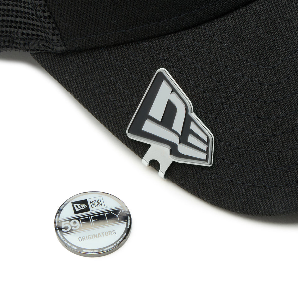 Pin Silver metálico New Era Flag