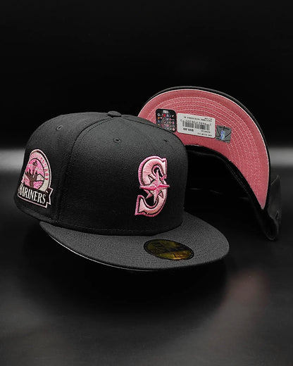 New Era 59fifty cookies and cream Seattle Mariners 30th Aniversario patch hat - black/pink