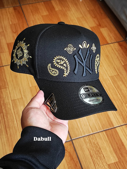 New era New York Yankees paisley BLACK 9FORTY A-FRAME HAT