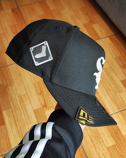 New Era Chicago White Sox  Black  Edition A Frame 9Fifty Snapback