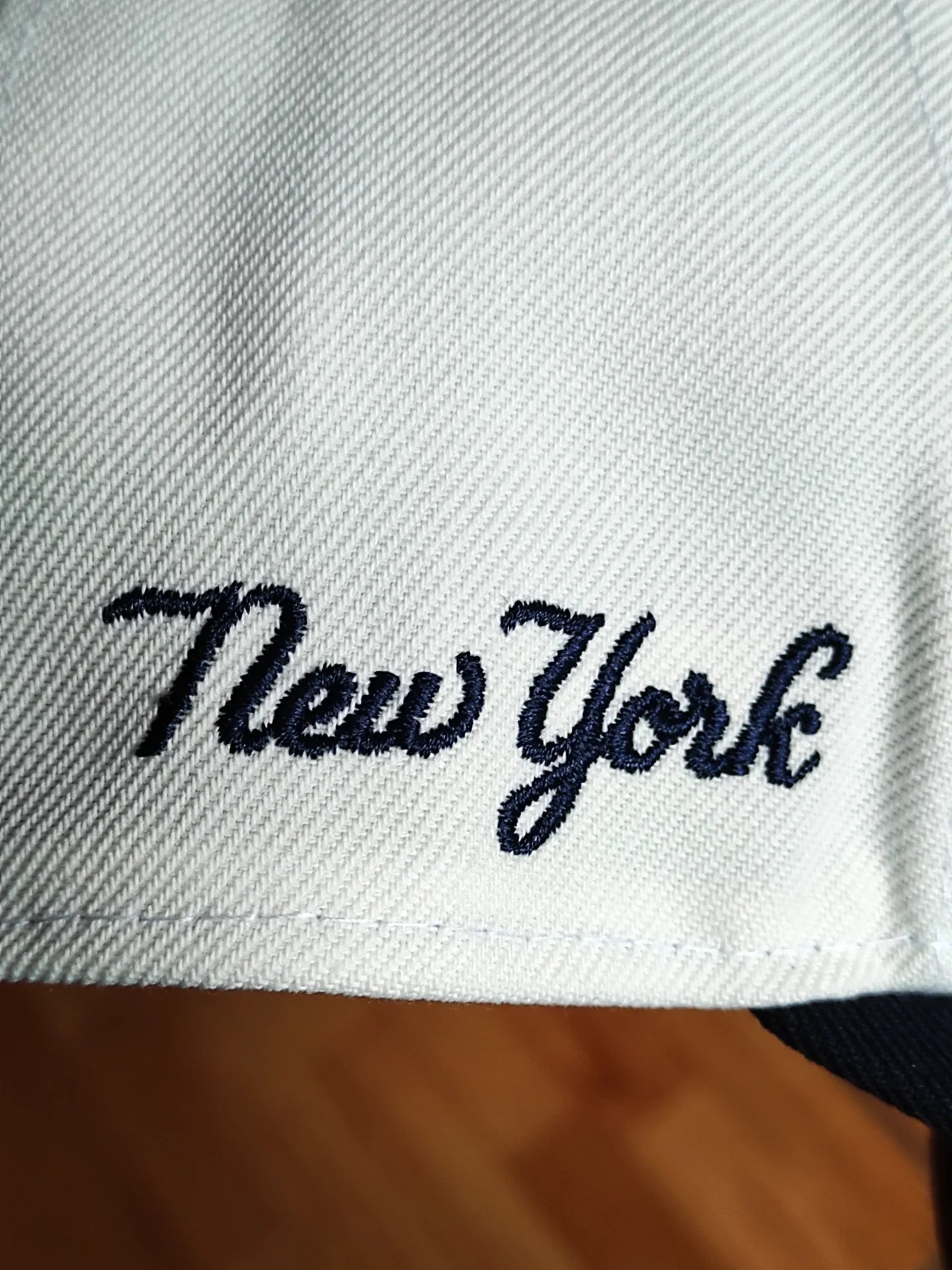 New Era New York Yankees MLB league Chrome Navy 9FIFTY AFRAME Snapback