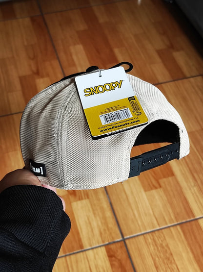 Gorra Capslab snoopy peanuts trucker cap