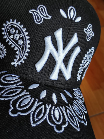New era new York Yankees paisley black 59FIFTY