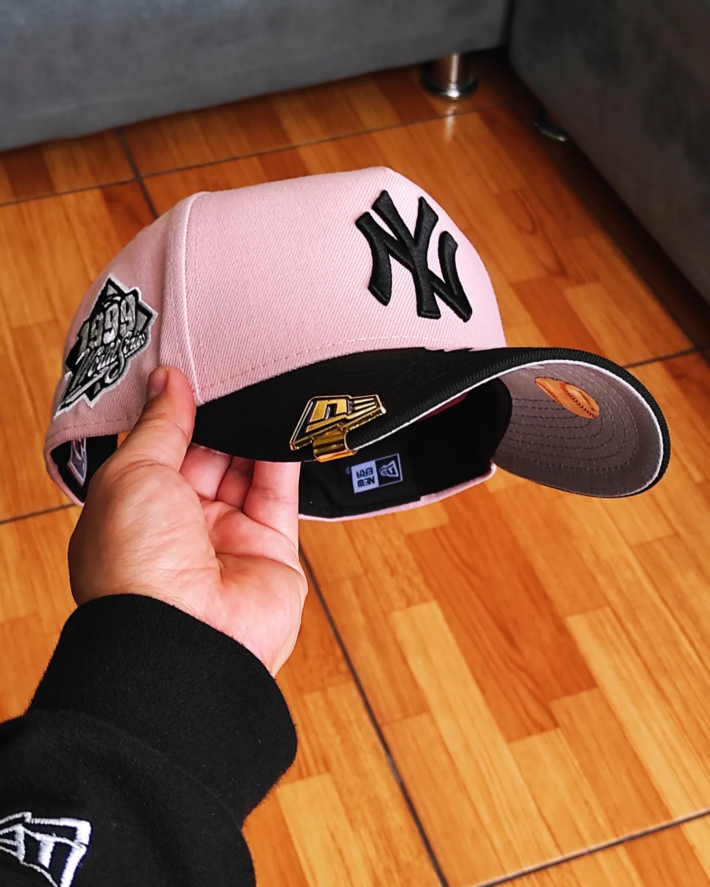 New Era New York Yankees  black pink 9 forty A-FRAME