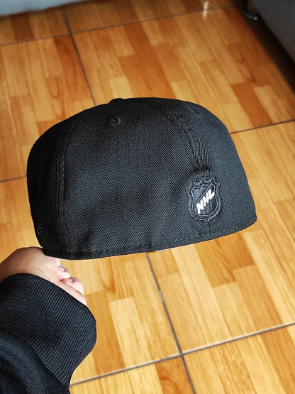 New Era Anaheim Ducks Blackout Glow Wool Edition 59Fifty Fitted Hat