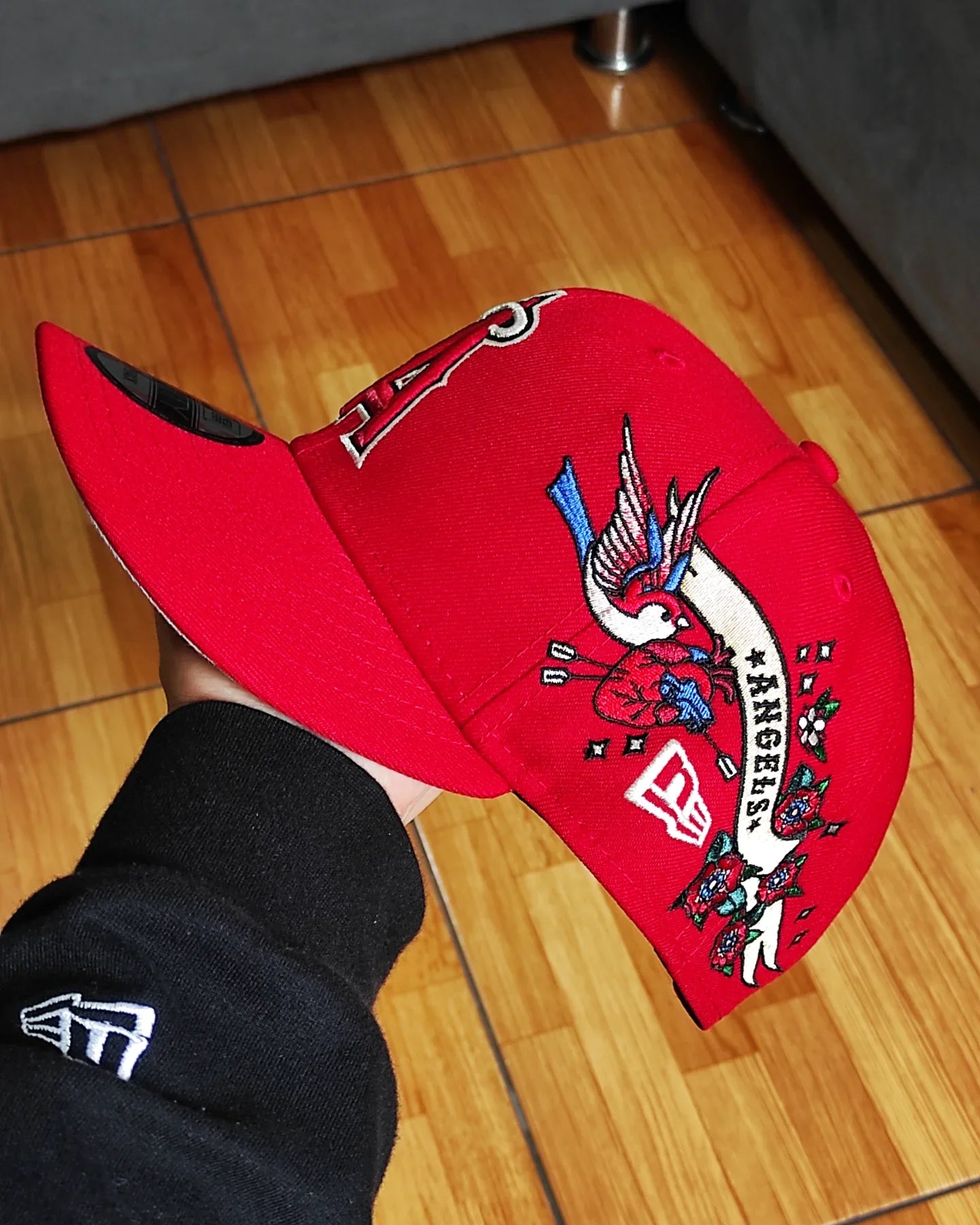 Los Angeles Angels Gray Bottom City Art Side Patch New Era 9Fifty Snapback - Red