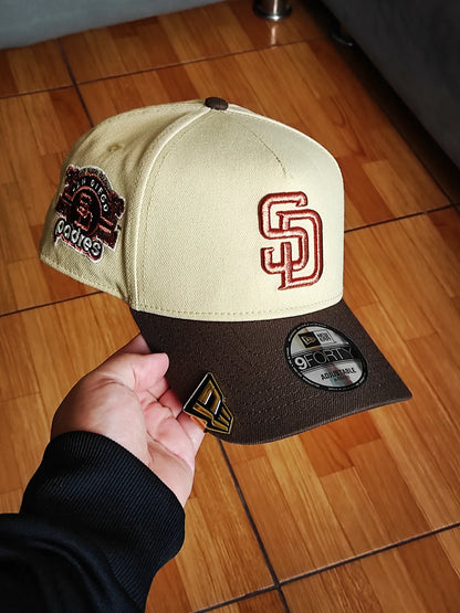 New Era San Diego padres two tiene 9FORTY A-FRAME SNAPBACK