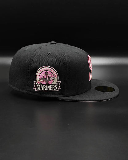 New Era 59fifty cookies and cream Seattle Mariners 30th Aniversario patch hat - black/pink