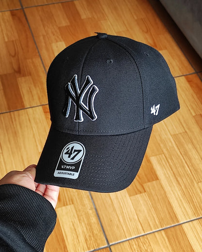 47brand New York yankees black mvp Snapback