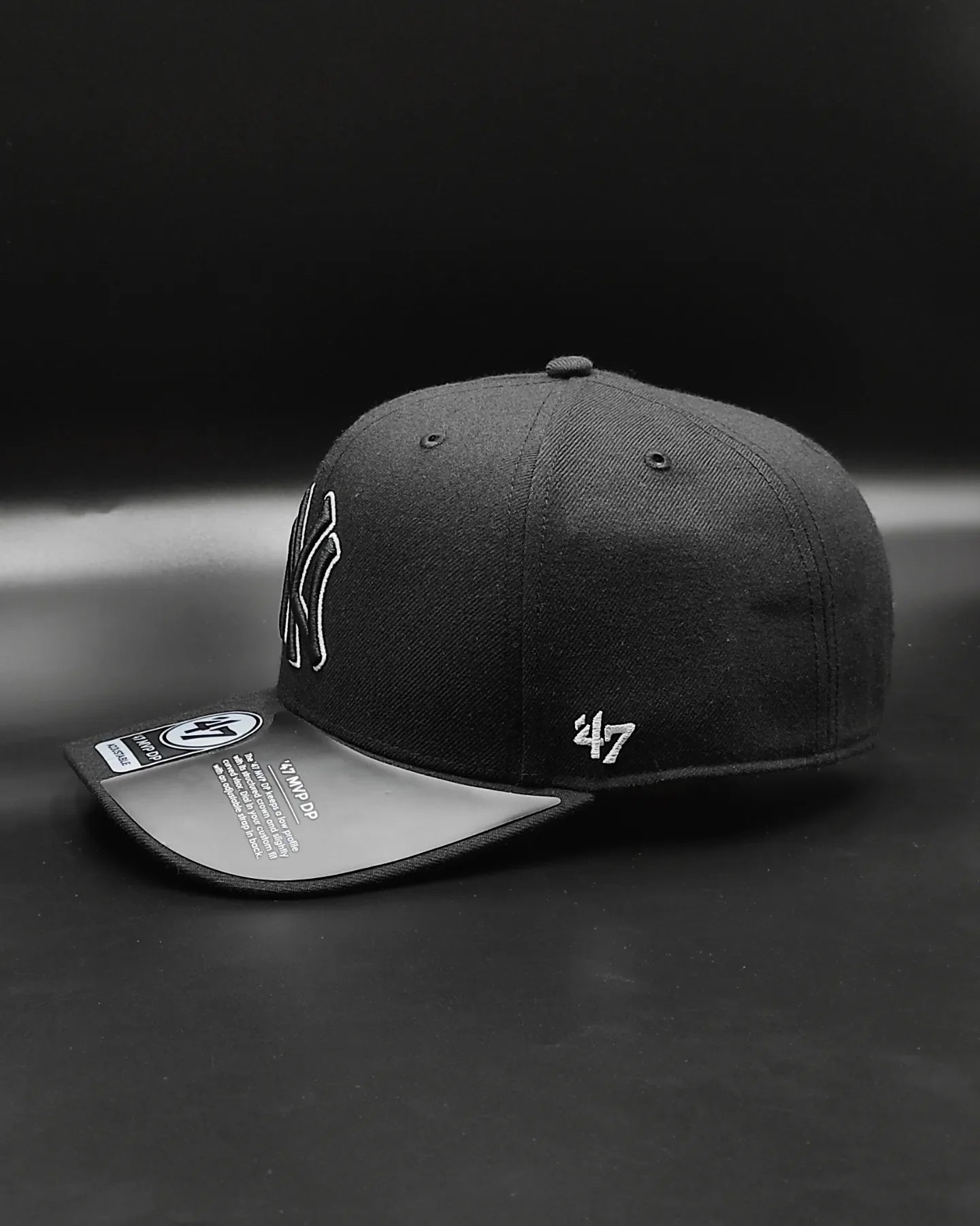 47brand New York Yankees cold zone snapback hat