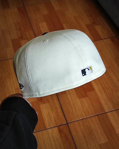 New Era Los Angeles Dodgers SKULL 💀 Chrome Black edition 59fifty fitted